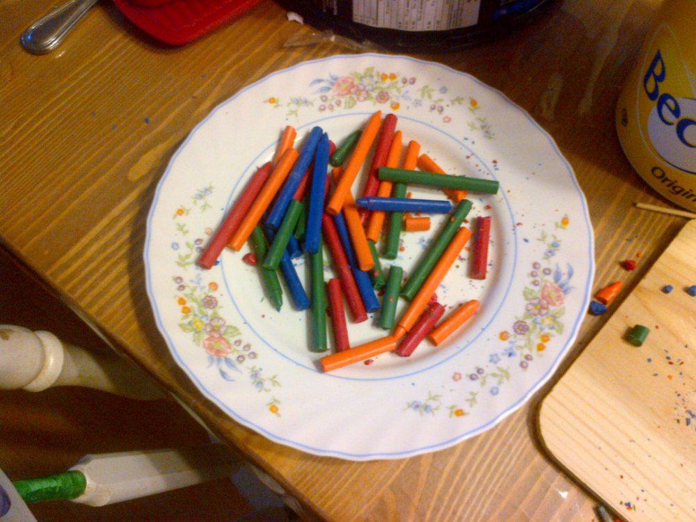 crayons-on-a-plate.jpg