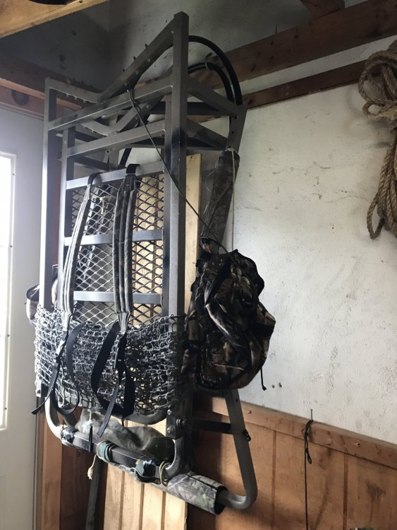 Treewalker pro mag xlt tree stand for sale Hunting Items For Sale and Trade Hunting New York