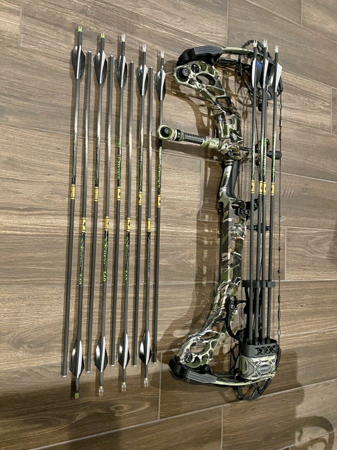 LOADED 2019 MATHEWS VERTIX BOW Hunting Items For Sale and Trade