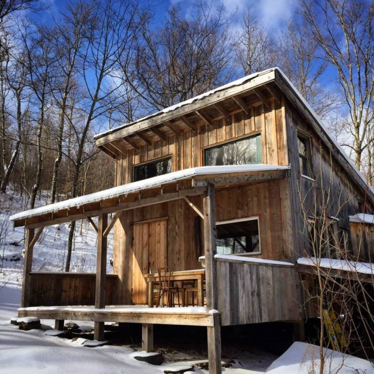 Upstate new york should secede from NYC Gun and Hunting Laws and