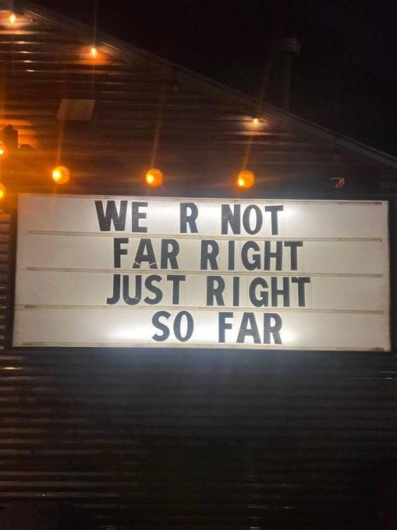 3pol.jpg